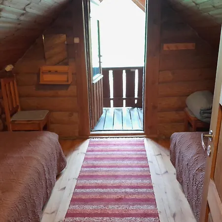 Kabi Holiday Homes Ainja